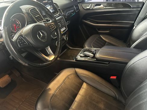 Used 2017 Mercedes-Benz GLS 450 4MATIC image 9