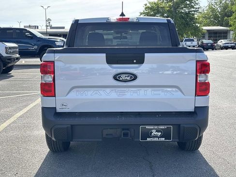 Used 2025 Ford Maverick XLT FWD image 4
