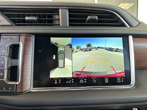 Certified 2024 GMC Yukon Denali Ultimate image 26