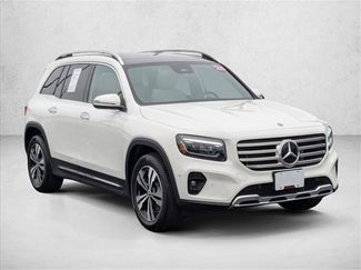 Used 2026 Mercedes-Benz GLB 250 video 3