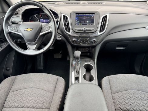 Used 2022 Chevrolet Equinox LT image 4