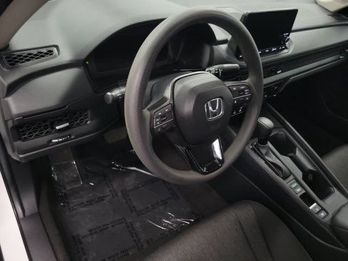 Certified 2025 Honda Accord SE image 17