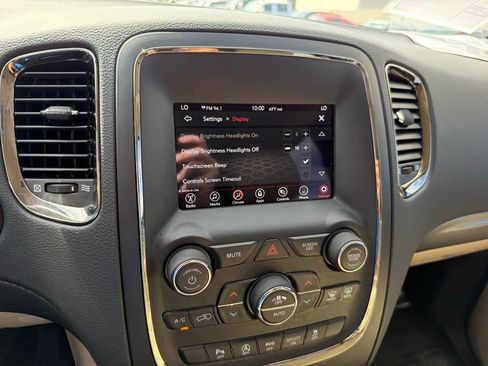 Used 2020 Dodge Durango GT image 28