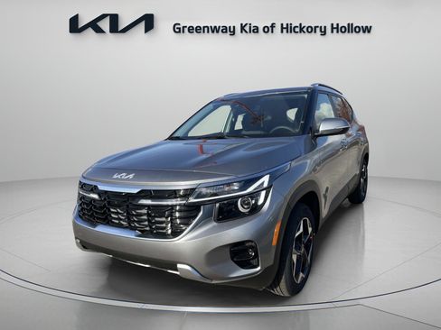 New 2026 Kia Seltos S image 3