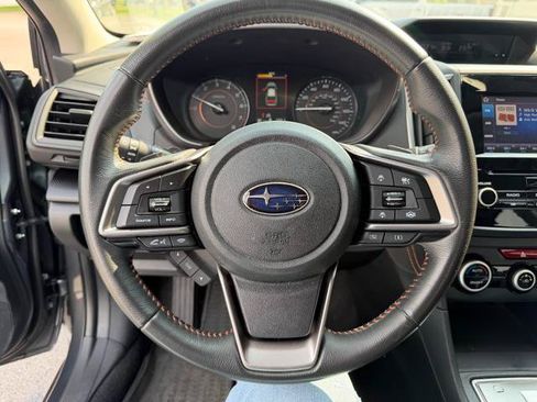 Used 2021 Subaru Crosstrek 2.0i Premium w/ Moonroof Package AWD/4WD image 16