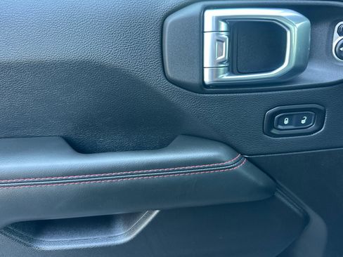 New 2025 Jeep Wrangler Rubicon image 11