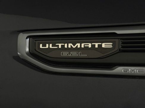 Used 2022 GMC Sierra 1500 Denali Ultimate AWD/4WD image 13
