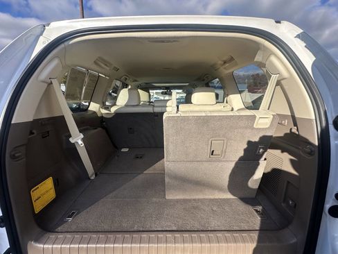 Used 2015 Lexus GX 460 w/ Premium Package image 15