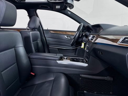 Used 2016 Mercedes-Benz E 350 Sedan image 6