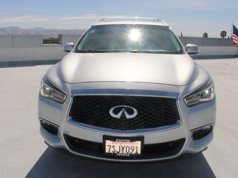 Used 2016 INFINITI QX60 Luxe w/ Premium Plus Package AWD/4WD image 7
