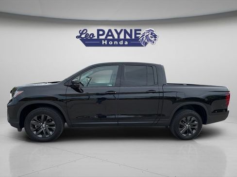 Certified 2025 Honda Ridgeline Sport image 3