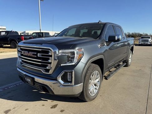 Used 2021 GMC Sierra 1500 SLT w/ X31 Off-Road Package image 1