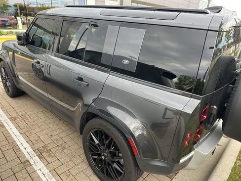 Used 2024 Land Rover Defender 110 S AWD/4WD image 4