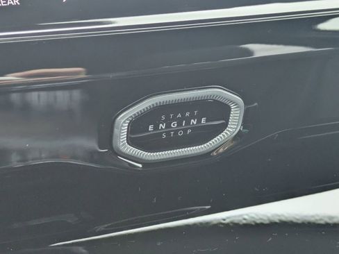 New 2026 Jeep Grand Cherokee Altitude RWD image 32