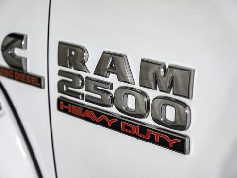 Used 2017 RAM 2500 SLT image 46