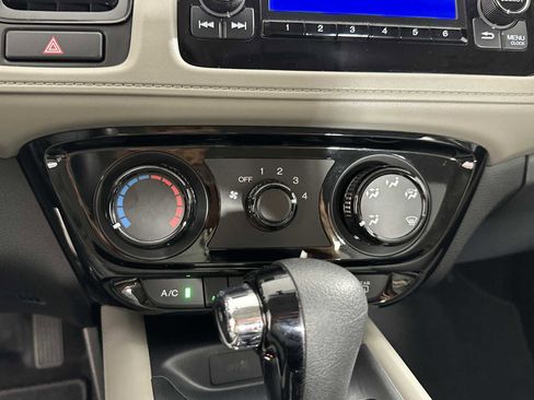 Used 2022 Honda HR-V LX image 20