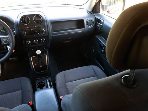 Used 2012 Jeep Patriot Sport image 21