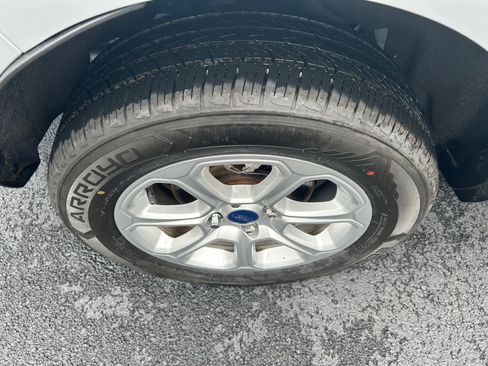 Used 2020 Ford EcoSport SE image 36