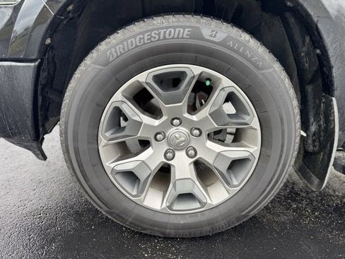 Used 2018 RAM 1500 Limited image 9