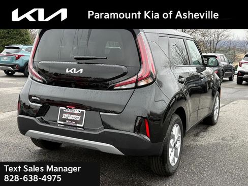 New 2025 Kia Soul LX image 6