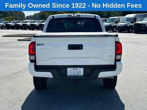 Used 2022 Toyota Tacoma SR5 w/ Technology Package RWD image 6