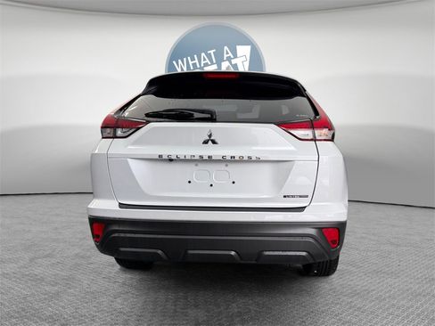 New 2026 Mitsubishi Eclipse Cross LE image 5