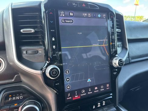Certified 2025 RAM 1500 Big Horn AWD/4WD image 25