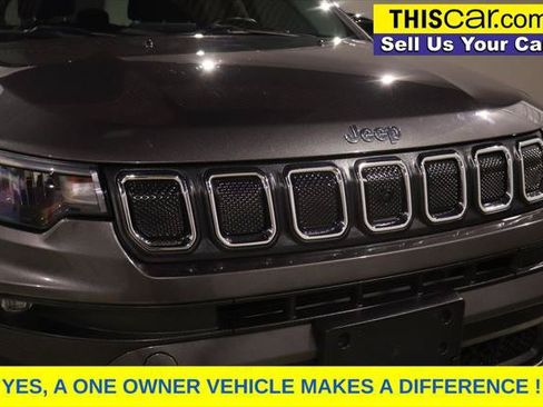 Used 2022 Jeep Compass Latitude AWD/4WD image 12
