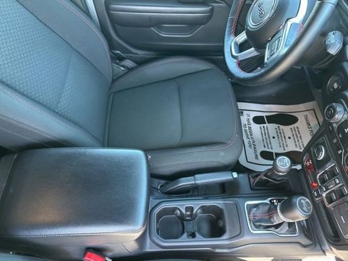 Used 2021 Jeep Wrangler Unlimited Rubicon w/ Safety Group AWD/4WD image 14