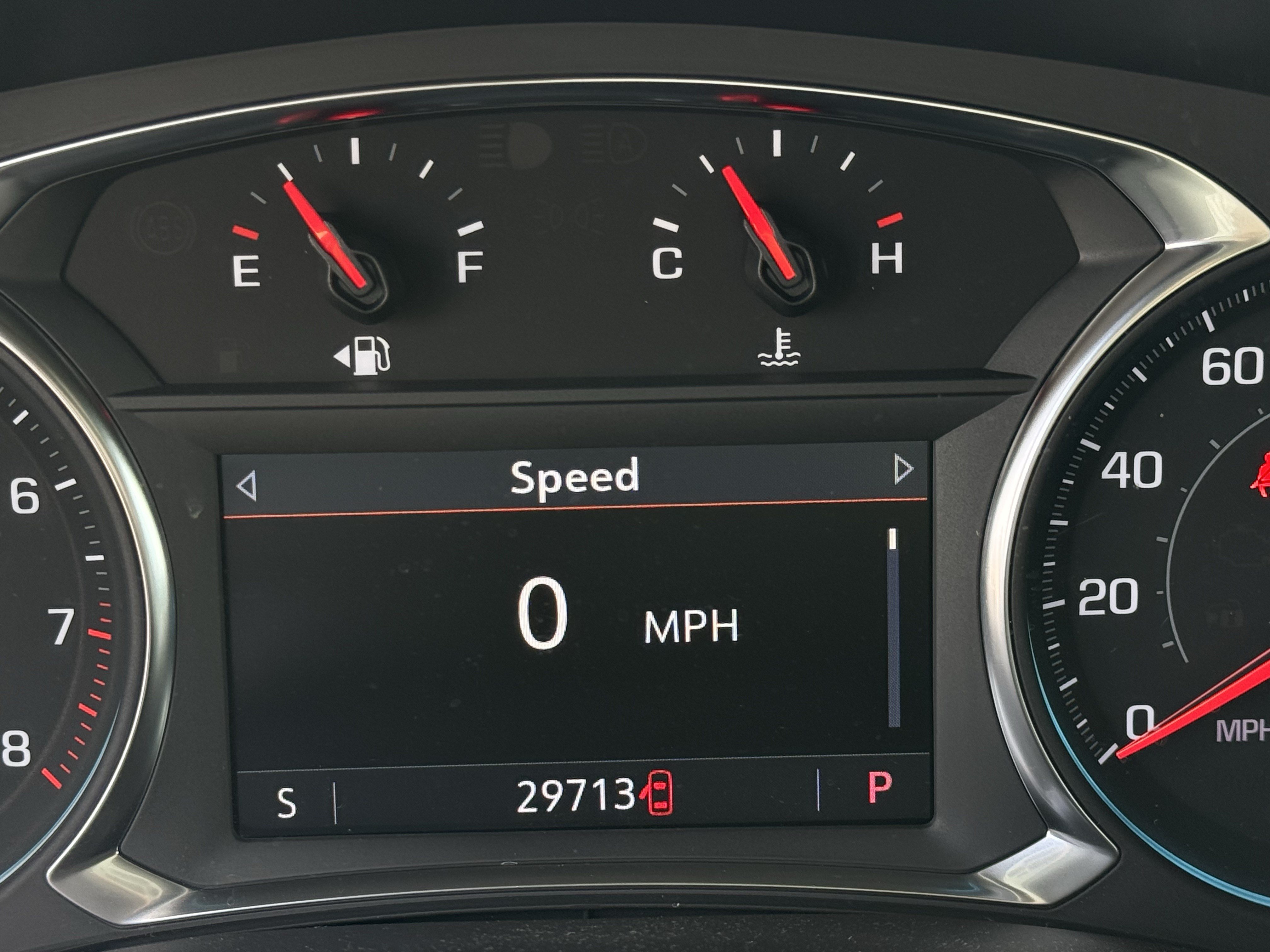 Used 2023 Chevrolet Traverse LT FWD image 29