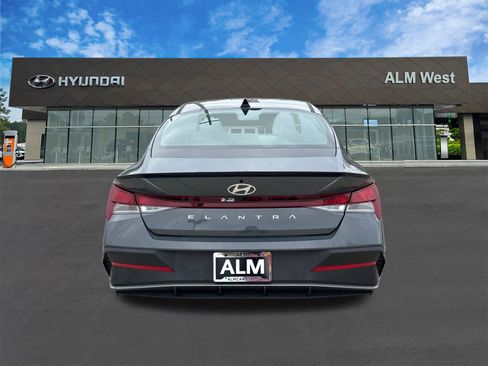 New 2026 Hyundai Elantra Sport image 6