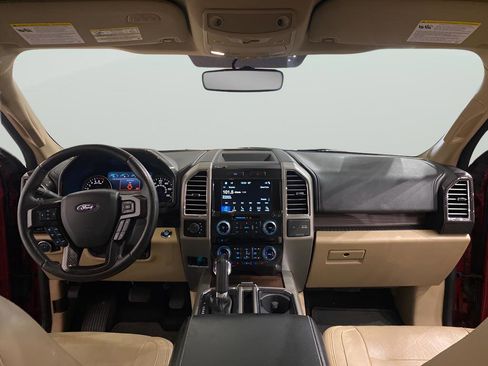 Used 2015 Ford F150 Lariat image 12