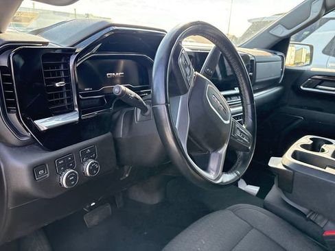 Used 2024 GMC Sierra 1500 SLE AWD/4WD image 8