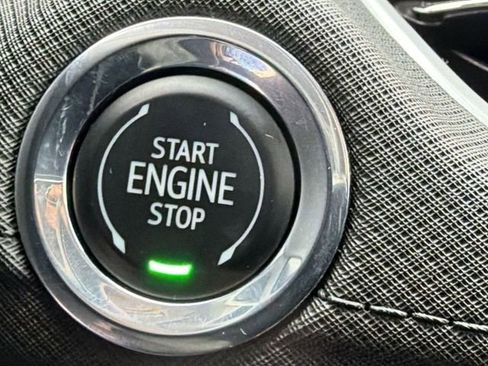 Used 2025 Chevrolet TrailBlazer LT image 16