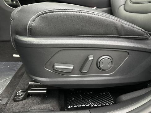 New 2026 Hyundai Tucson Limited image 10