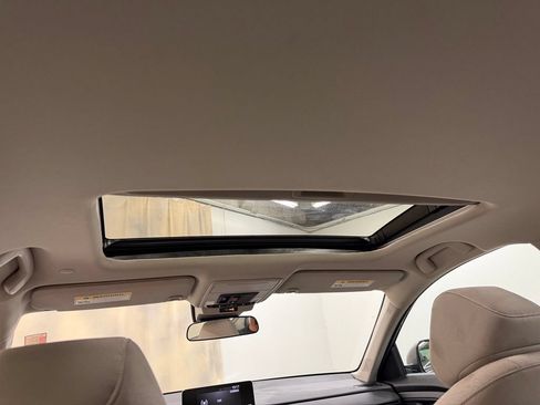 Used 2023 Honda Accord EX image 30