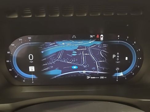 Used 2023 Volvo XC90 B6 Ultimate w/ Protection Package Premier image 17