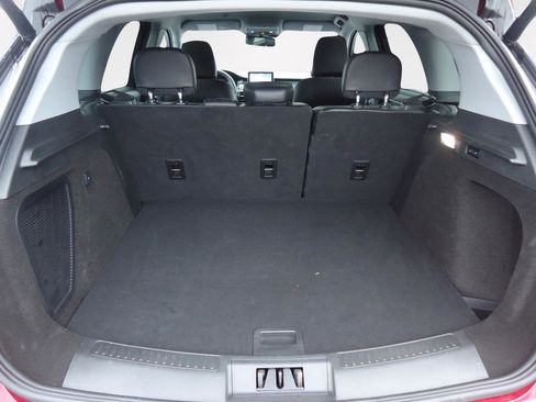 Used 2022 Lincoln Corsair AWD w/ Equipment Group 101A image 29