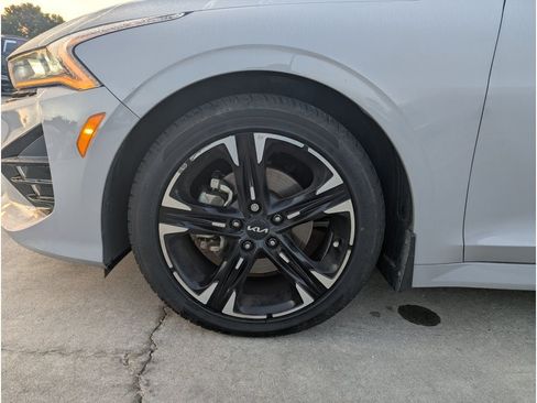 Used 2023 Kia K5 GT-Line w/ GT-Line Premium Package AWD/4WD image 8