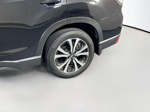 Used 2024 Subaru Forester Limited AWD/4WD image 30