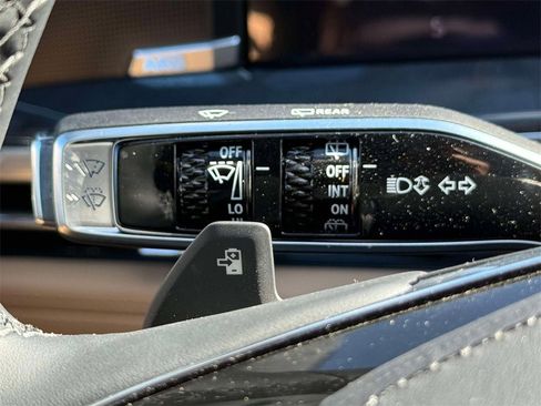 New 2025 Cadillac Escalade IQ Sport 2 w/ LPO, ONYX Package image 19