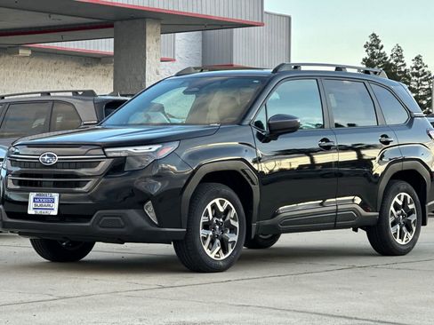 New 2026 Subaru Forester Premium w/ Base/Premium Package image 7