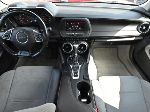 Used 2023 Chevrolet Camaro LT image 3