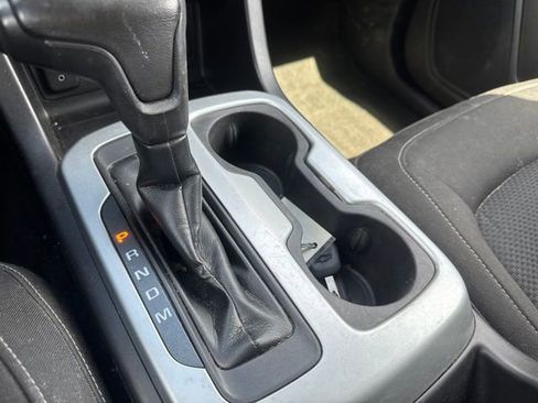 Used 2016 Chevrolet Colorado LT AWD/4WD image 19