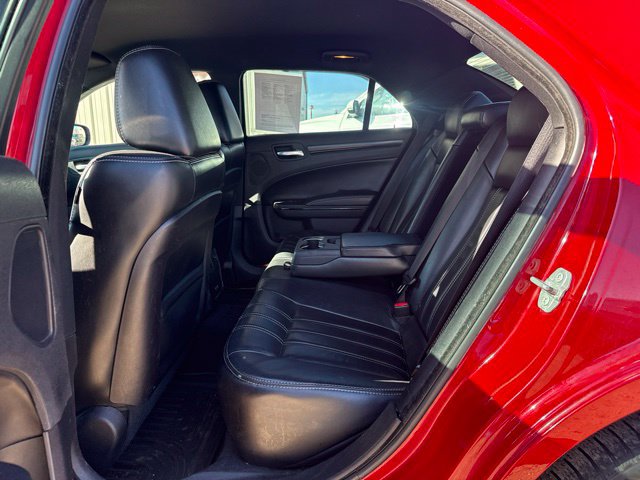 Used 2016 Chrysler 300 S AWD/4WD image 4