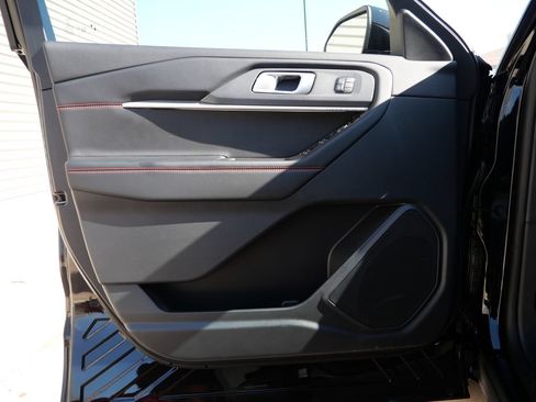 New 2026 Ford Explorer ST-Line w/ ST-Line Street Pack AWD/4WD image 20