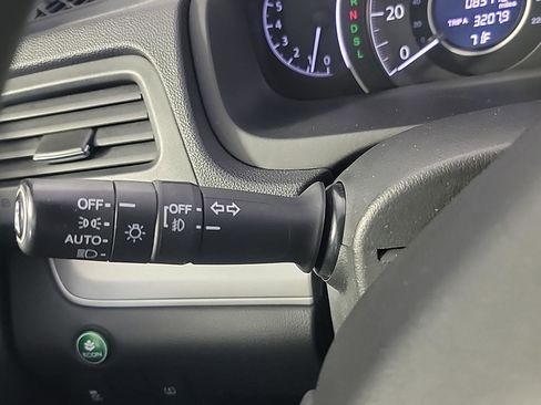 Used 2016 Honda CR-V EX image 27