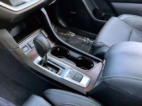Used 2023 Subaru Ascent Touring image 15