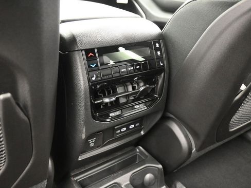 New 2026 Jeep Grand Cherokee L Limited AWD/4WD image 17