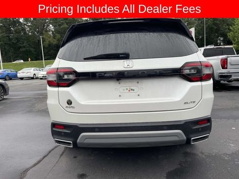 Used 2023 Honda Pilot Elite image 5